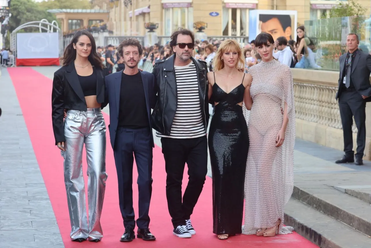 NOEMIE MERLANT AT ONE YEAR AND ONE NIGHT PREMIERE AT SAN SEBASTIAN FILM FESTIVAL2